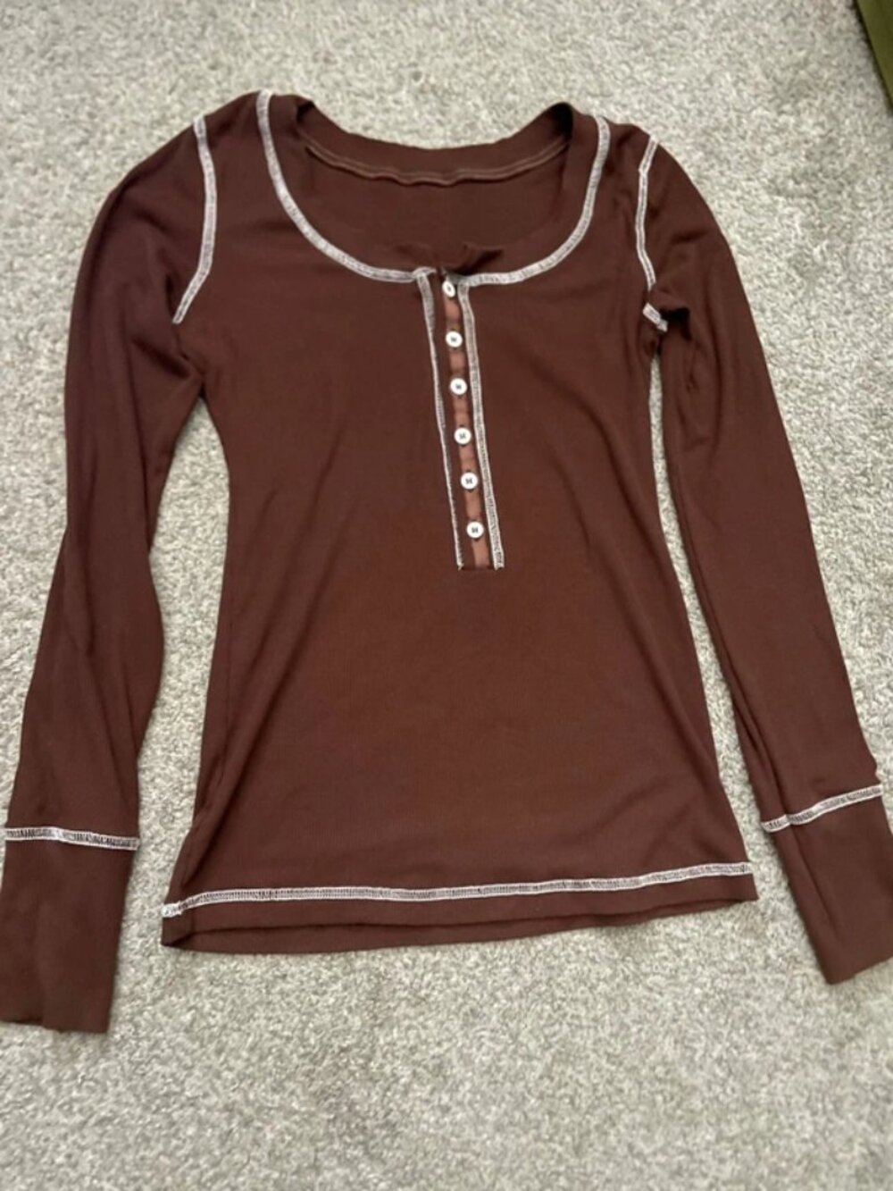 65% Cotten long sleeve brown top